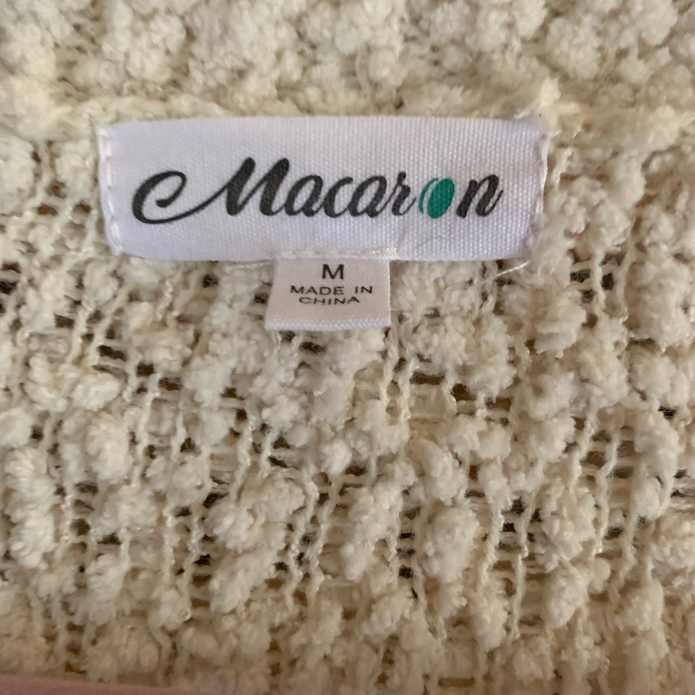 NWOT Macaron Cream Fuzzy Popcorn Knit Sweater M - Picture 3 of 3